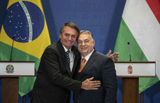 Nincs rá bizonyíték, hogy Bolsonaro menedékért ment a magyar követségre