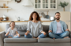 A családi meditáció lényege a kapcsolódás