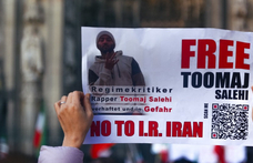 Halálra ítéltek egy rappert Iránban, mert támogatta a rendszerellenes tüntetéseket 
