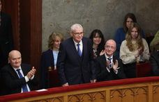 Papírforma a szavazáson: alkotmánybíró lett a félrenéző exfőügyész Polt és a bukott miniszter Hende
