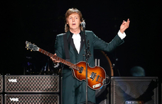 Paul McCartney-t aggasztja, hogy a zenészek mennyire védtelenek a mesterséges intelligenciával szemben