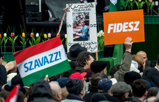 Hangosbeszélővel felszerelt kampányautókkal terjeszti a békét a CÖF–CÖKA Budapesten és vidéken