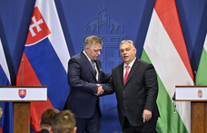 Süddeutsche Zeitung-elemzés: Orbán és Fico nem egypetéjű illiberális ikrek