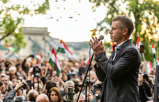 Magyar Péter tüntetést szervez a Várkert Bazárhoz az EP-listavezetők vitája idejére