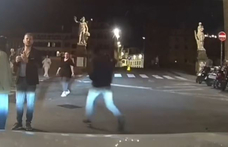 Egy pillanat alatt hős lett az olasz taxis, aki nyomába eredt egy táskatolvajnak – videó