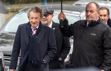 Elhunyt a skót futballegenda, Denis Law