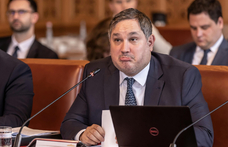 Magyar és Karácsony kánonban teszik helyre Nagy Mártont, aki továbbra is állítja, az iparűzési adó módosítása nem érinti a kaszinókat
