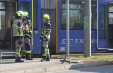 Felgyújtottak egy villamoson utazó nőt a németországi Gera városában