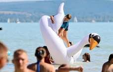 Vészesen felgyorsult a Balaton vizének melegedése