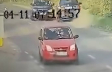 Képes volt azzal védekezni a videón látható vétkes autós, hogy lehet, nem is ő ment át a szembe sávba