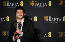 Jesse Eisenberg a HVG-nek: Imádom a Saul fiát, ez minden idők legjobb holokausztfilmje