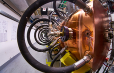 Áttörés a CERN-ben: sikerült aranyat csinálni az ólomból