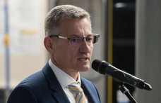 A Tisza azonnali hatállyal visszahívatná a BKV-vezért