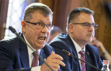 Kikérte magának a számvevőszék, hogy az elnöke szeme láttára zajlott volna a „Matolcsy-varázslat” a jegybanknál