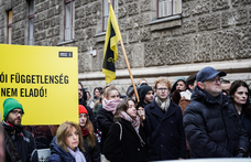 A Parlamenttől az Igazságügyi Minisztériumig vonulnak első tüntetésükön a magyar bírók