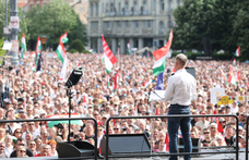 Magyar pártja egymaga előzi a DK-MSZP-Párbeszédet a kormányközeli Nézőpontnál is 