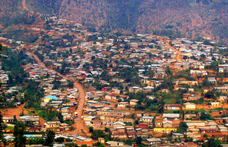 Ruanda illegális bevándorlók befogadásáról tárgyal az Egyesült Államokkal