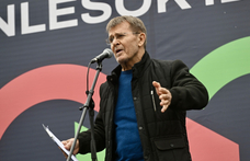 Nagy Bandó András visszavonul