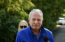 Bencsik András szerint egy politikus szólt le, hogy tegyék ki a Sajtóklubból, miután olyasmit írt róla, ami nem tetszett neki