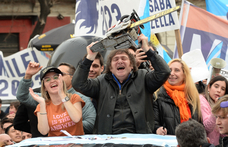 Általános sztrájk az „argentin Trump” megszorításai miatt
