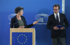 „Úgy tűnt, már nem érdekli őket az uniós pénz sem” – durva propagandát láttak Magyarországon a vizsgálódó EP-képviselők