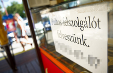 Idénymunka a Balatonnál: milliós fizetés, panorámás szoba, masszőr