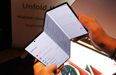 Megújulhat a Huawei forradalmi mobilja, ilyen lehet a hamarosan érkező, duplán hajlítható Mate XT 2