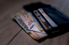 Feje tetejére állhat a vásárlás: a Visa szerint most jön az, hogy keresés, a vásárlás és a fizetés is automatikusan történik majd