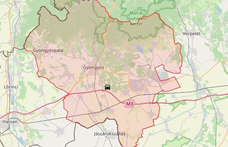 Felborult egy kamion az M3-ason, lezárták a sztrádát