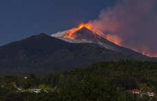 Újra kitört az Etna, látványos felvételek készültek róla