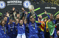 Hátrányból fordítva győzött a Chelsea a Konferencia-liga döntőjében