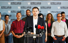 Vitézy Dávid sajtótájékoztatója: Gyurcsány emberei mennek, de Orbán emberei sem jöhetnek a helyükre