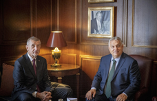 Orbán és Babis példája: a különbség drámai – nemzetközi lapszemle