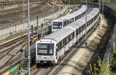 Elismerte a BKV, hogy az oroszok nem felújították, hanem újragyártották a 3-as metró szerelvényeit