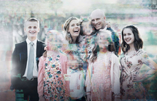 Hogyan lesz egy példás életű mormon anyából ördögűző gyerekbántalmazó?