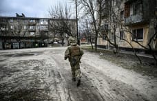 Oroszország újabb 1200 elesett ukrán katona holttestét adta vissza