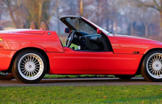 BMW Z1-ből sem sok készült, hát még az Alpina változatából, és most eladó egy