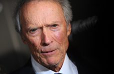 Ugyanazt követte el a Clint Eastwood-interjút meghamisító osztrák újságíró, amiért Návai Anikót kirúgták a Nők Lapjától