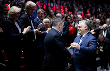 Orbán Viktor Franciaországban mond beszédet a Patrióták nagygyűlésén
