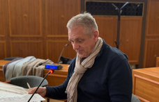 A KDNP baranyai elnöke a Telex riporterének: Kérdezz csak, amíg még kérdezhetsz!