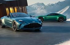 Rekordgyorsan nyitja tetejét a legújabb gyönyörű Aston Martin kabrió