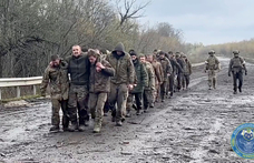 „Azt kellett hazudnom, hogy magyar vagyok” – Két ukrán katona vallott az orosz-magyar hadifogolyalkuról a Deutsche Welle riportjában