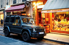 Átment a javaslat, óránként 7000 forintért parkolhatnak a nagy SUV-k Párizsban