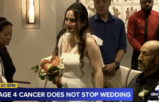 Kórházban tartották az esküvőt, hogy a rákbeteg apa még oltárhoz kísérhesse a lányát