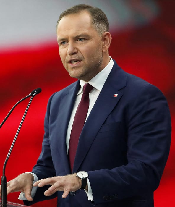 Kemény politikai harcok várnak Lengyelországra az új államfő beiktatása után