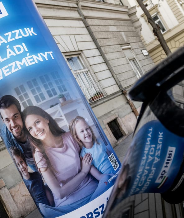Sokba lesz nekünk Orbánék választási osztogatása