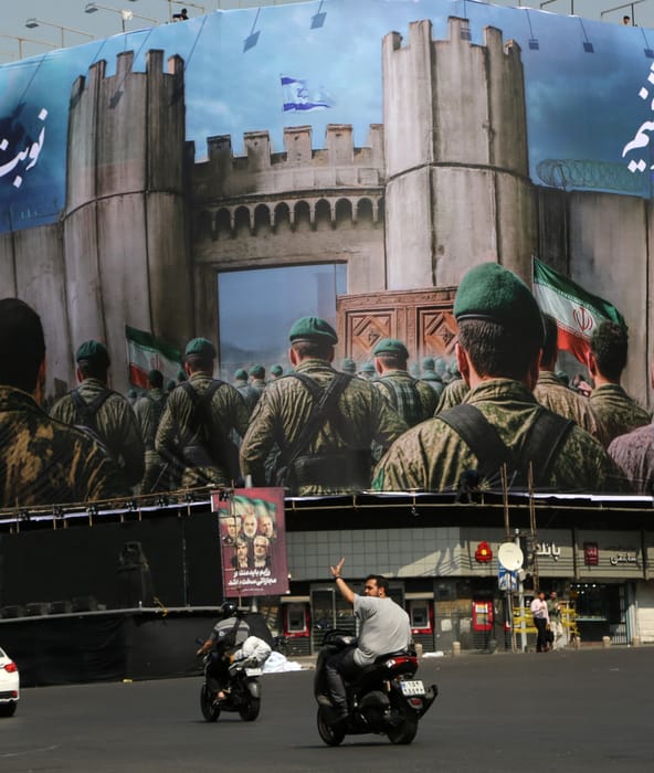Irán szívesen tárgyalna Izraellel, de csak akkor, ha az USA kimarad a konfliktusból