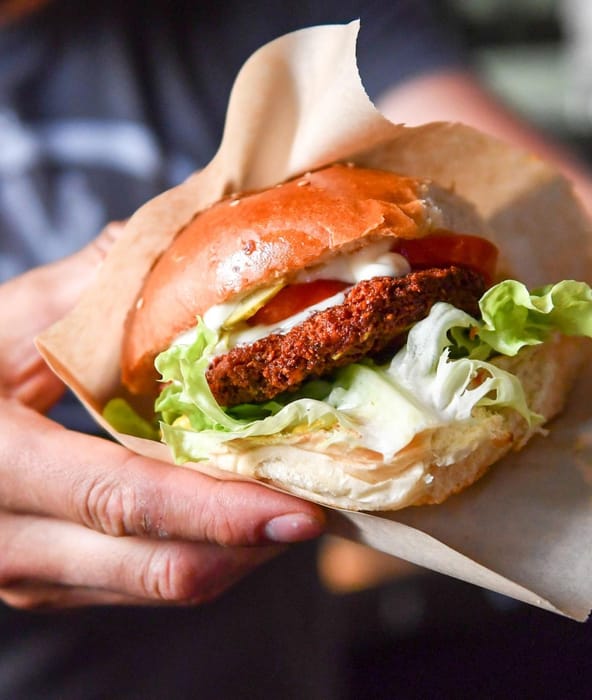 Lehúzza a redőnyt az egyik legrégebbi pesti vegán burgerező 
