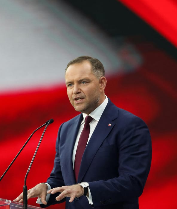 Kemény politikai harcok várnak Lengyelországra az új államfő beiktatása után