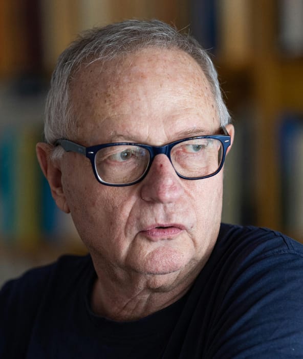 Spiró György: „Budapest léte az elmúlt két évszázadban, az ostromot kivéve, soha nem volt ekkora veszélyben”